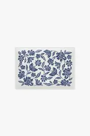 Bath Mat | Blue Bath Mat Bella Bouquet Delft | Ruggable