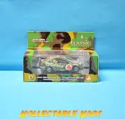 1:43 Classics - 2011 Townsville 400 Team Vodafone - Whincup REDUCED