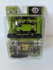 M2 model kit 1967 Dodge A100 Panel Van green R30