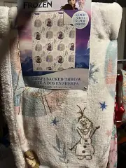 Disneys Frozen Throw Blanket