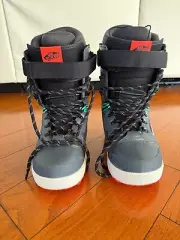 Vans Women’s Luna Ventana Pro Snowboard Boots Size 9.5 Grey Marshmallow
