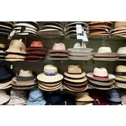Save 10.00%! Genoa Private Shopping Tour with Ice Cream Break