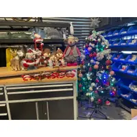 在飛比找蝦皮購物優惠-【二手】Hola 訂製聖誕樹+12裝飾+12頭飾 整組販售 
