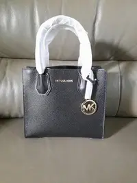 在飛比找Yahoo!奇摩拍賣優惠-【真品】Michael Kors MK 黑色手提斜背包 楊冪