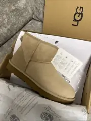 Size UK 6 - GENUINE UGG Boots W Classic Mini II Sand Cream Brown - RRP £165!