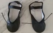 Bloch Ballet Shoes 8.5 B Girls Slippers Dance Dansoft Full Sole Leather Black