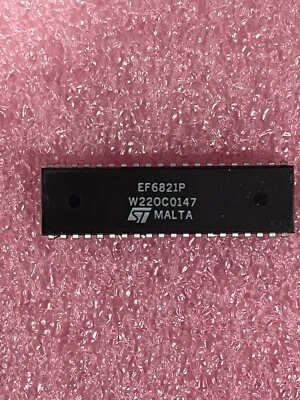 EF6821P I/O CONTROLLER INTERFACE IC PIA I/O 1MHZ 40 PIN DIP ST MICRO (LOT OF 1)