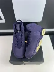 (DS) Jordan 6 Retro Purple Dynasty Sz 7Y/8.5W
