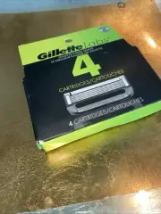 GilletteLabs Razor Blade Refills – 4 Cartridges – Fits All GilletteLabs Razors –