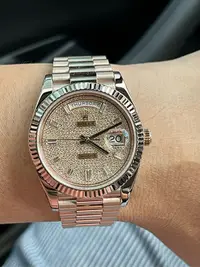 在飛比找Yahoo!奇摩拍賣優惠-Rolex 228235 pave 玫瑰金滿天星