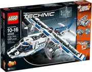 LEGO 42025 Cargo Plane: Motorized, Huge, Realistic!
