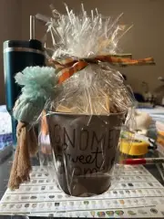 Scentsy Autumn Gift Basket Mini Slate Fan Diffuser With Handmade Gnome Ornament
