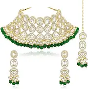 [Aheli] Kundan & Beads Studded Green Choker Necklace Dangle Earrings Maangtikka Set Ethnic Jewellery for Women, One Size, Metal, No Gemstone