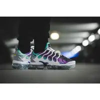 在飛比找蝦皮購物優惠-Nike Air VaporMax Plus Grape 紫