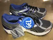 NIB ASICS Mens Gt-1000 3 Running Shoes- Lightning/Black/Royal Size 9 4E Gel