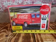 1:25 Scale Coca-Cola 1977 Ford Delivery Van Plastic Model Kit - AMT #1173M/12