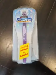 Reach Access Daily Flosser & 22 Snap-on Heads by Johnson & Johnson