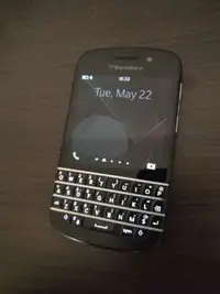 在飛比找旋轉拍賣優惠-Blackberry Q10