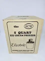 RCW 5 Quart Ice Cream Freezer Electric Richmond Cedar Works Manufacturing New