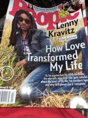 People Magazine February 12 ,2024 Lenny Kravitz , Travis & Taylor T-570