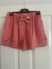 Peter Alexander Ladies Pyjama Shorts Coral Poly Satin Small