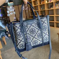 在飛比找Yahoo!奇摩拍賣優惠-TORY BURCH 湯麗柏琦 PERRY MONOGRAM