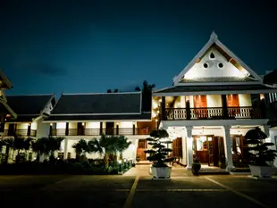 豪格維萊飯店Houngvilai Hotel