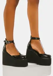 [Lamoda] Black No Roof Platform Sandals