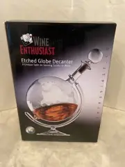 WINE ENTHUSIAST ETCHED GLOBE DECANTER