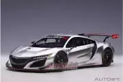 AUTOART 1:18 HONDA NSX GT3 2018 Model Car Display Toys Collection Birthday Gifts