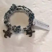close2URheart Blue & Clear Glass Bead Memory Wire Sea Turtle Charm Bracelet NWT