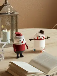 在飛比找松果購物優惠-聖誕玩偶公仔玩具禮物聖誕老人雪人擺件裝飾品潮玩禮品擺件 原創
