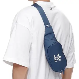 【AYW】ADIDAS ORIGINALS ESSENTIA CROSSBODY BAG 經典 海軍藍 腰包 側背包