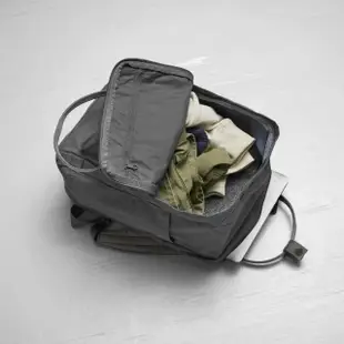 【Fjallraven】Kanken Laptop 13吋筆電後背包 小狐狸 瑞典 北極狐 狐狸包 空肯包 書包 FR23523