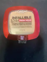 1PC Infallible L’Oreal Paris 24 Hr #300 “Amber” Powder Foundation