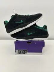 Size 9.5 - Nike Vertebrae SB Black Malachite