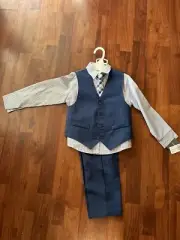 Van Heusen boys Blue Dress Shirt, Vest, Tie and Pants Shirt 4-Piece Set, Size 4