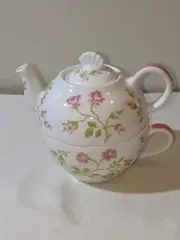 RARE FIND NEW Laura Ashley Izzy Bone China Teapot and Cup Pink Roses Tea ForOne