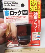 Auxiliary window lock for Sash Daiso Japan, imported from Japan, NEW unopened