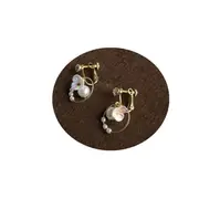 4Pair Fashion White Flower Female Temperament Round Geometry Pearl Earrings