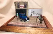 1/72 Diorama Gangster Mob Hit ,With 10 Figures & 1 Diecast 1933 Plymouth Car