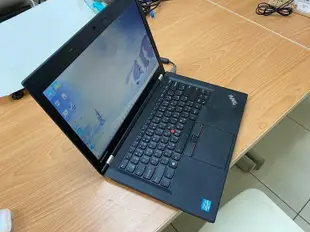 74.Lenovo T430u i5-3317U RAM4G 256SSD