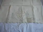 NWT Set of 2 Vintage off white blue embroidered floral standard pillowcases