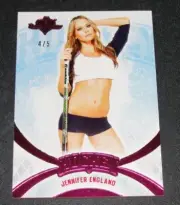 2014 Benchwarmer JENNIFER ENGLAND Hockey #62 Pink Foil Variant/5 Dodgeball WWE
