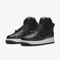 在飛比找momo購物網優惠-【NIKE 耐吉】AIR FORCE 1 HIGH 07 P