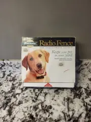 PETSAFE IN GROUND Radio Fence Pet Containment System PRF3004W RF-125 Transmitter