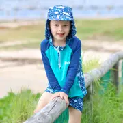 Li'l rascal rashie - Shark Attack!