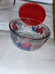 NEW PYREX Marvel Comics Spider-Man glass bowl with lid 4 Cup Capacity (946 ml)