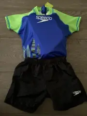 New Speedo Kids UV 50+ Floatation Suit W/ Shorts Boy's M/L Age 2-4 33-45 Lbs