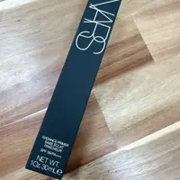 在飛比找蝦皮購物優惠-原價1500 NARS 輕無畏！裸光妝前乳 30ml 全新 